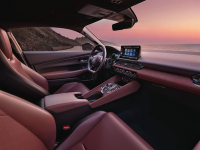 Honda Prelude 2027 Limited Edition - Front Seats
