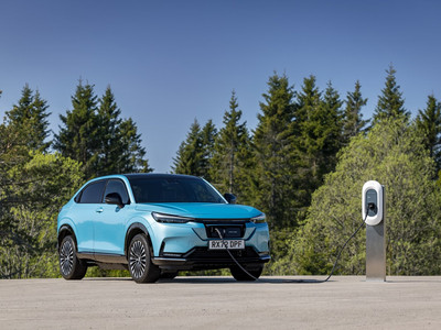 2023 Honda CR-V Makes European Debut Including e:PHEV Option With 51-Mile  Range