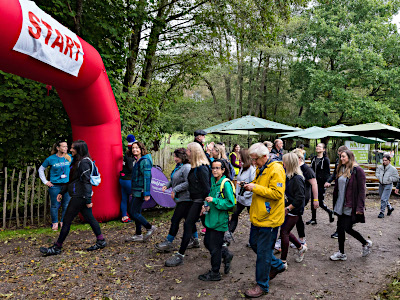 Trident Honda sponsors Woking Hospice Woodland Walk event