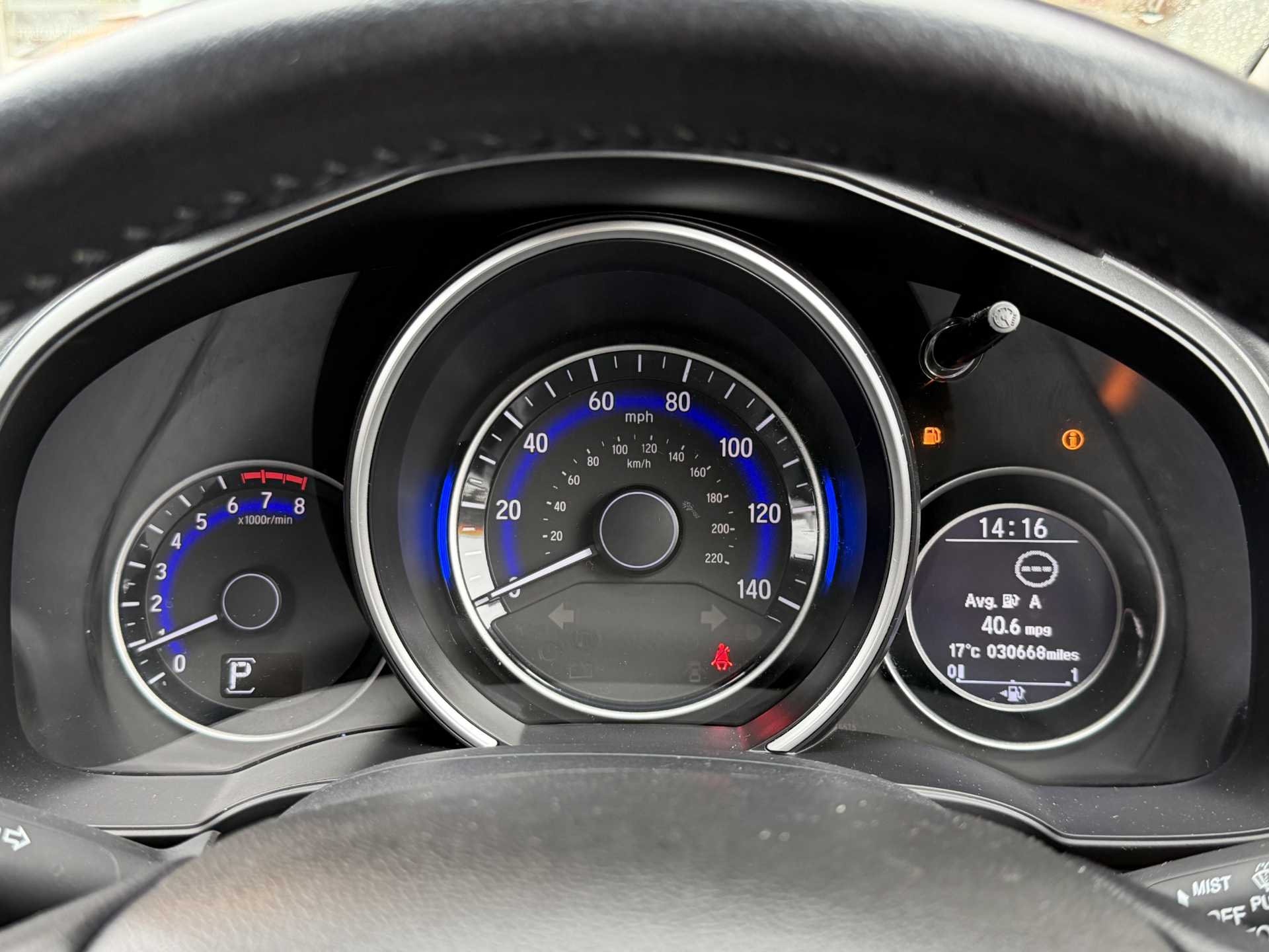 Honda Jazz 1.3 i-VTEC EX Navi 5dr CVT - Image 11