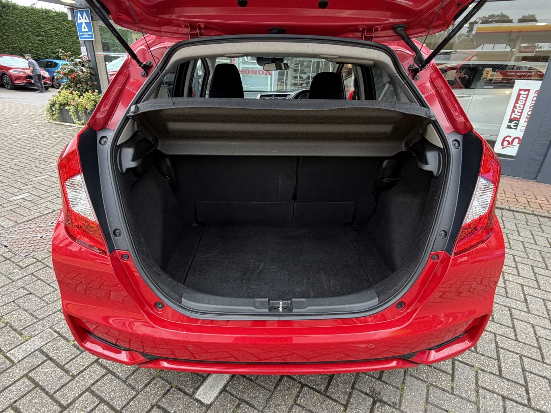 Honda Jazz 1.3 i-VTEC EX Navi 5dr CVT - Image 13