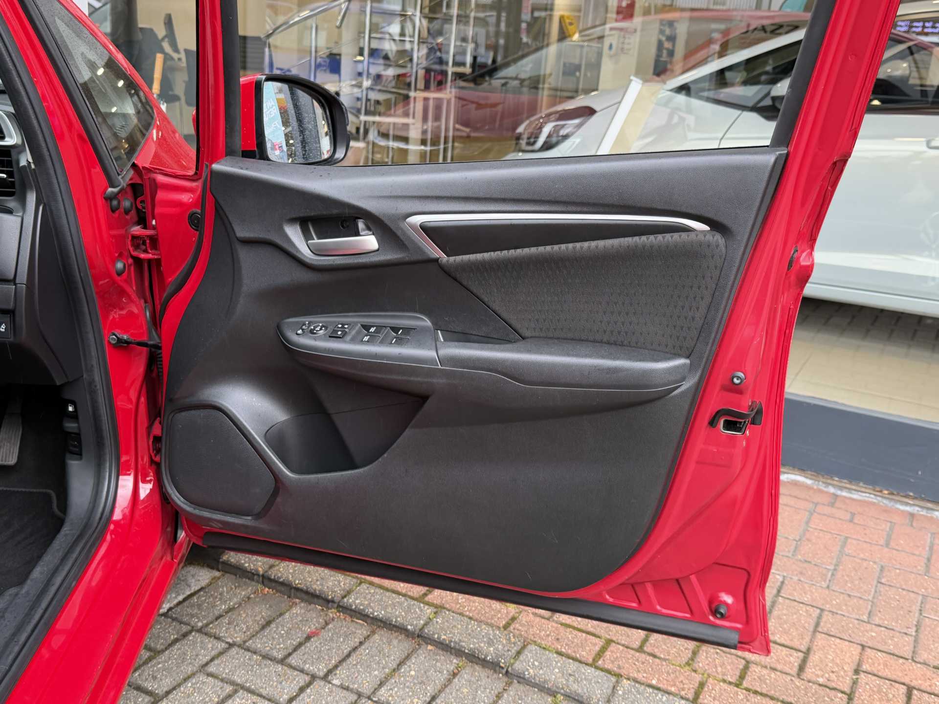 Honda Jazz 1.3 i-VTEC EX Navi 5dr CVT - Image 17