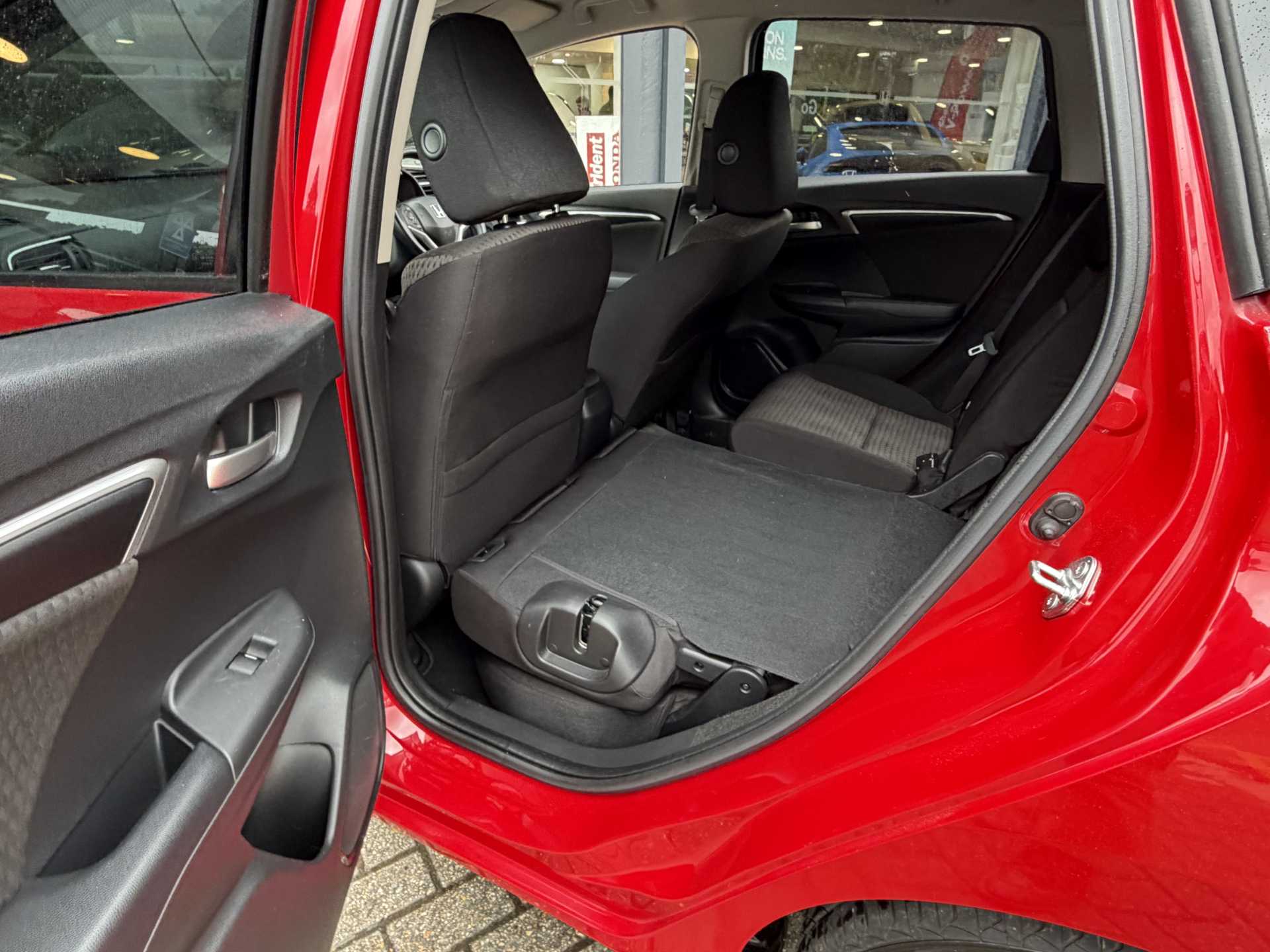 Honda Jazz 1.3 i-VTEC EX Navi 5dr CVT - Image 19