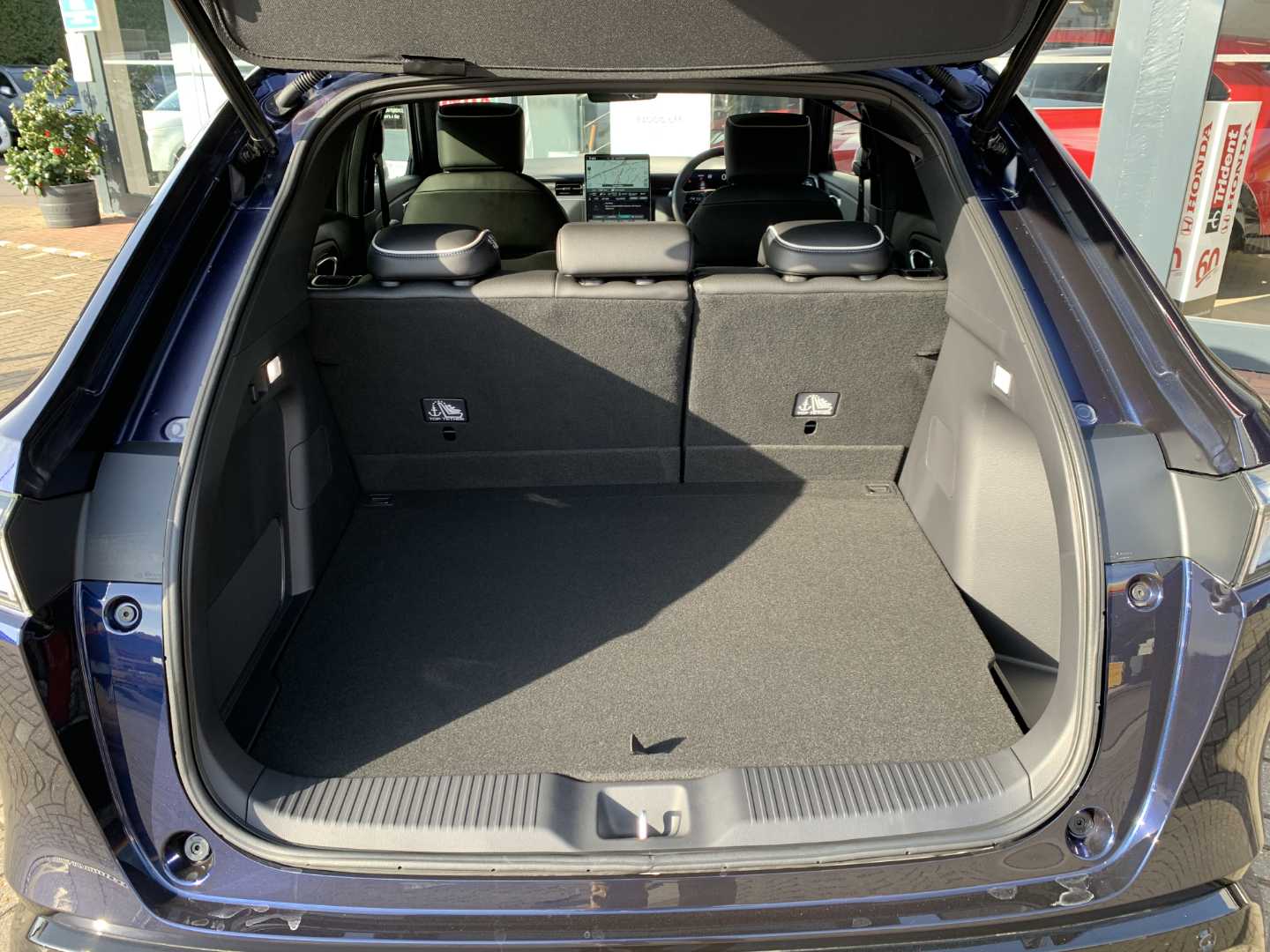 Honda e-Ny1 150kW Advance 69kWh 5dr Auto - Image 13