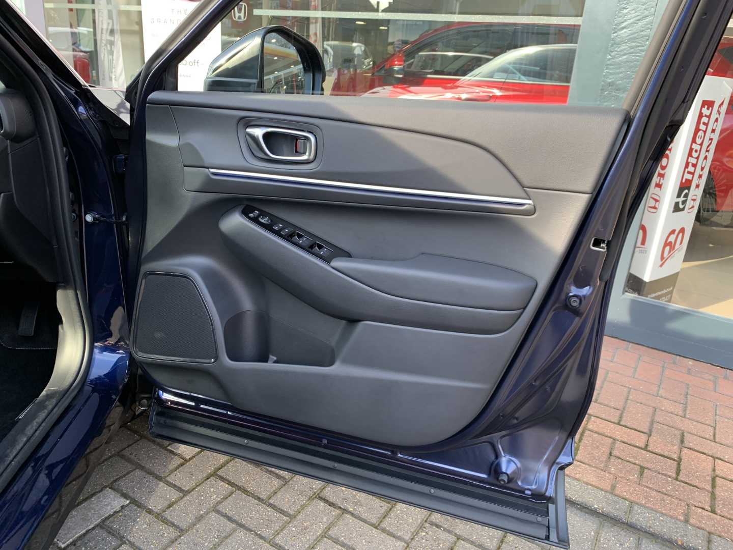 Honda e-ny1 150kW Advance 69kWh 5dr Auto - Image 17