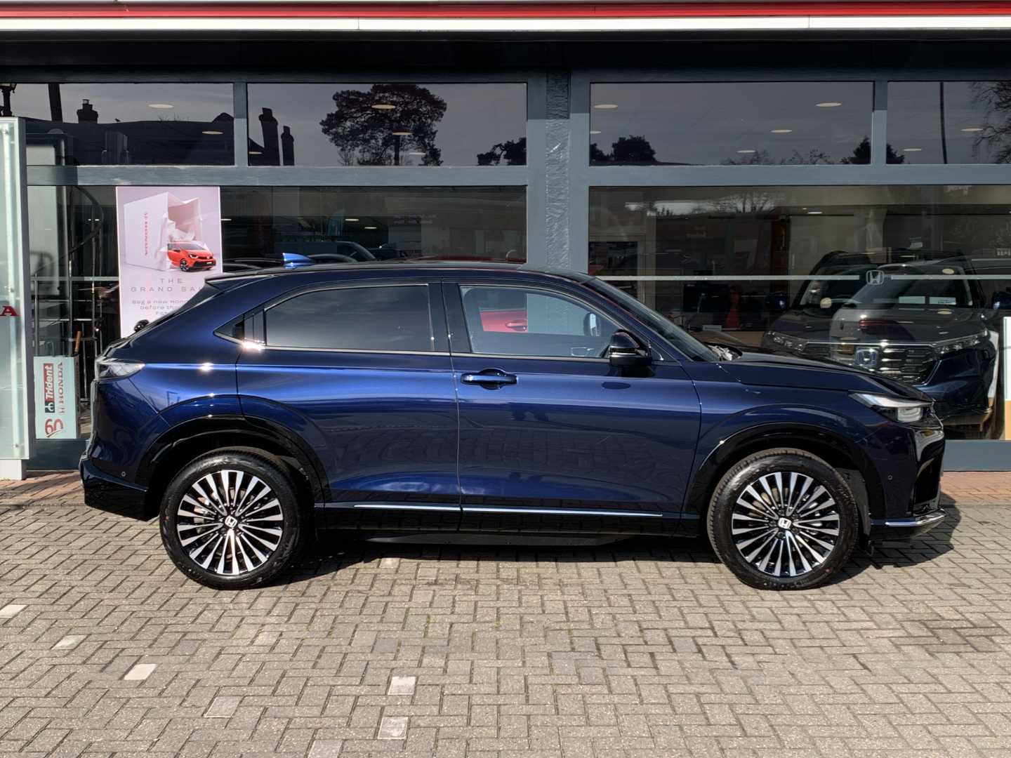 Honda e-Ny1 150kW Advance 69kWh 5dr Auto - Image 5