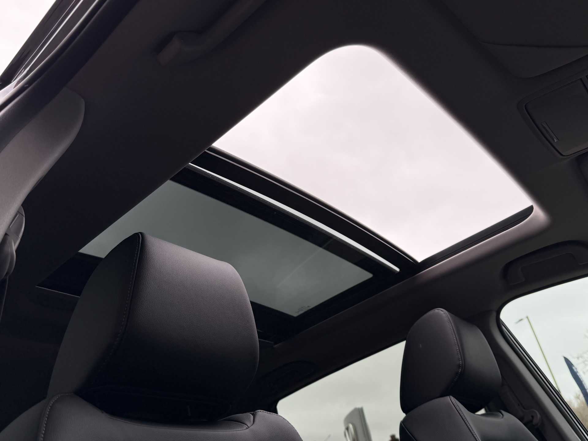 Honda CR-V 2.0 i-MMD Hybrid EX 5dr eCVT - Image 18