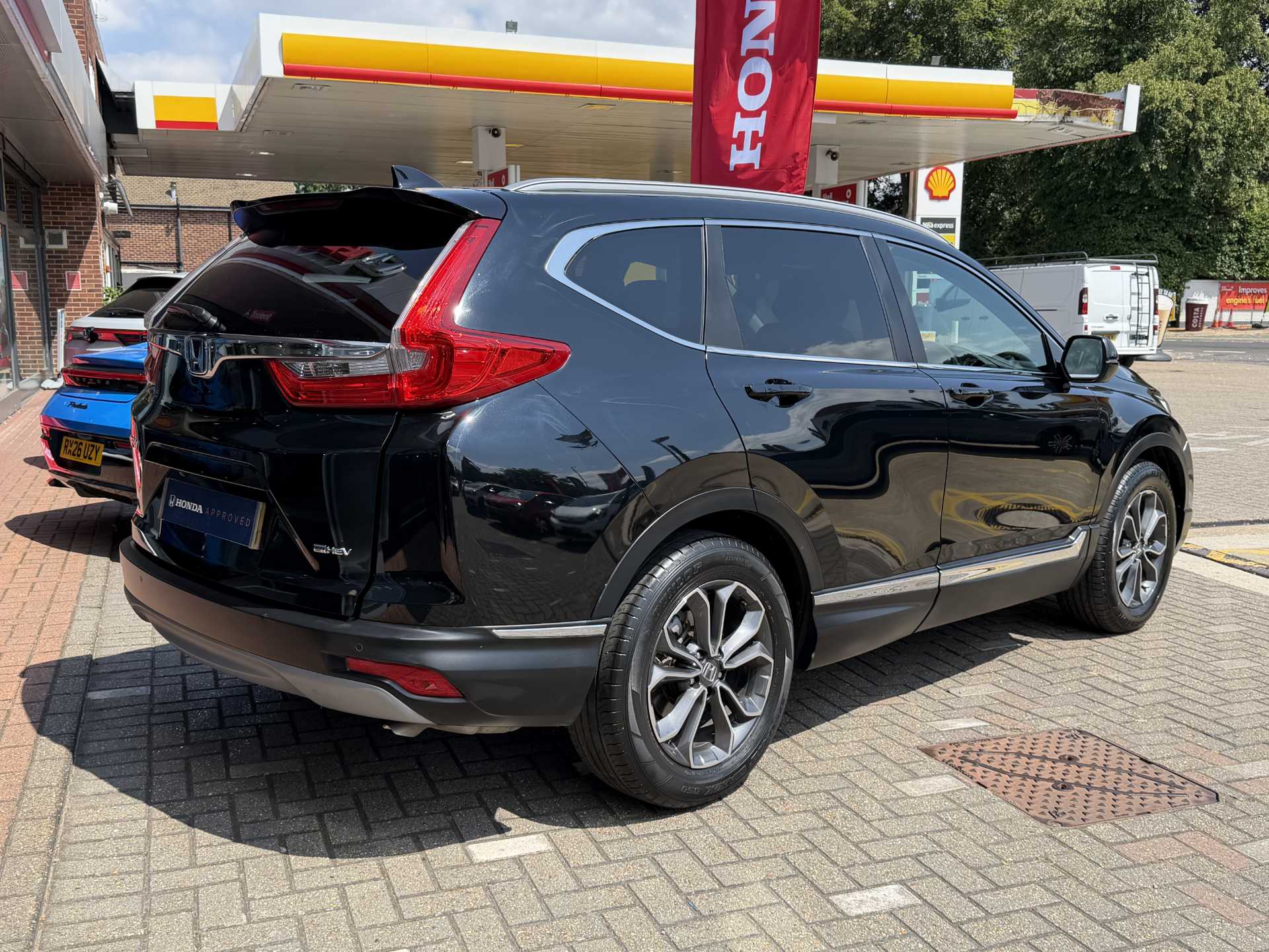 Honda CR-V 2.0 i-MMD Hybrid SR 2WD 5dr eCVT - Image 12