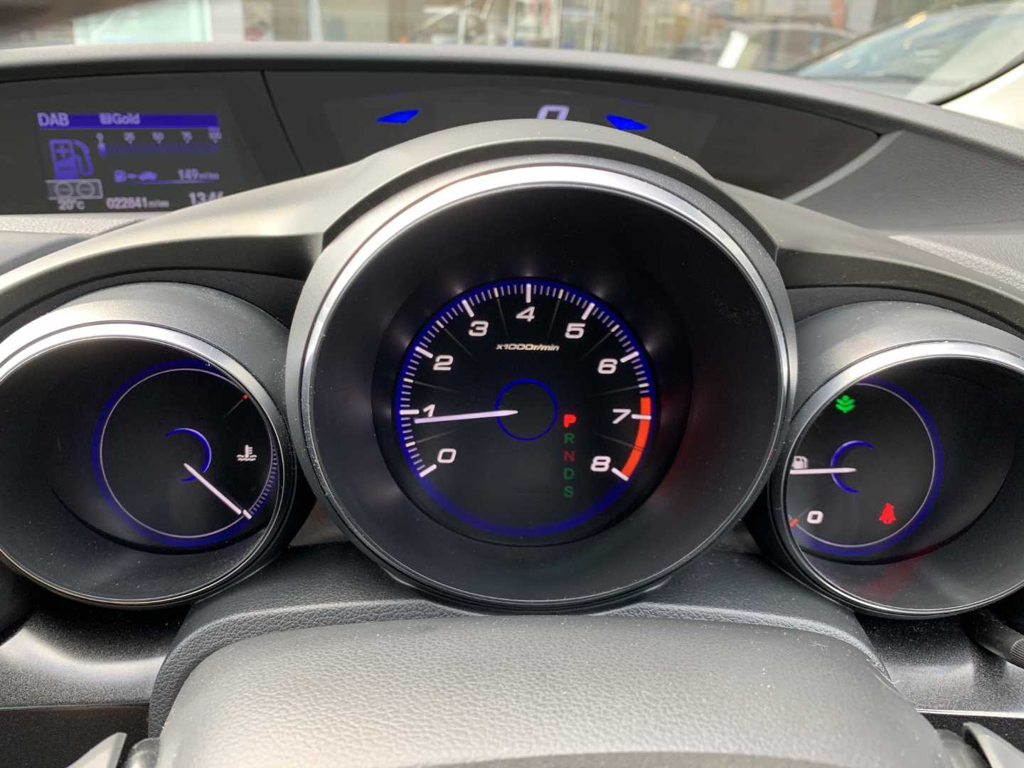 Honda CIVIC 1.8 i-VTEC SR 5dr Auto [DASP] - Image 11
