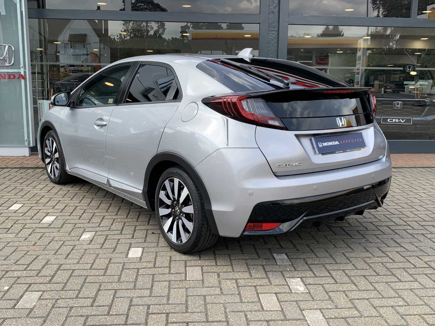 Honda CIVIC 1.8 i-VTEC SR 5dr Auto [DASP] - Image 3
