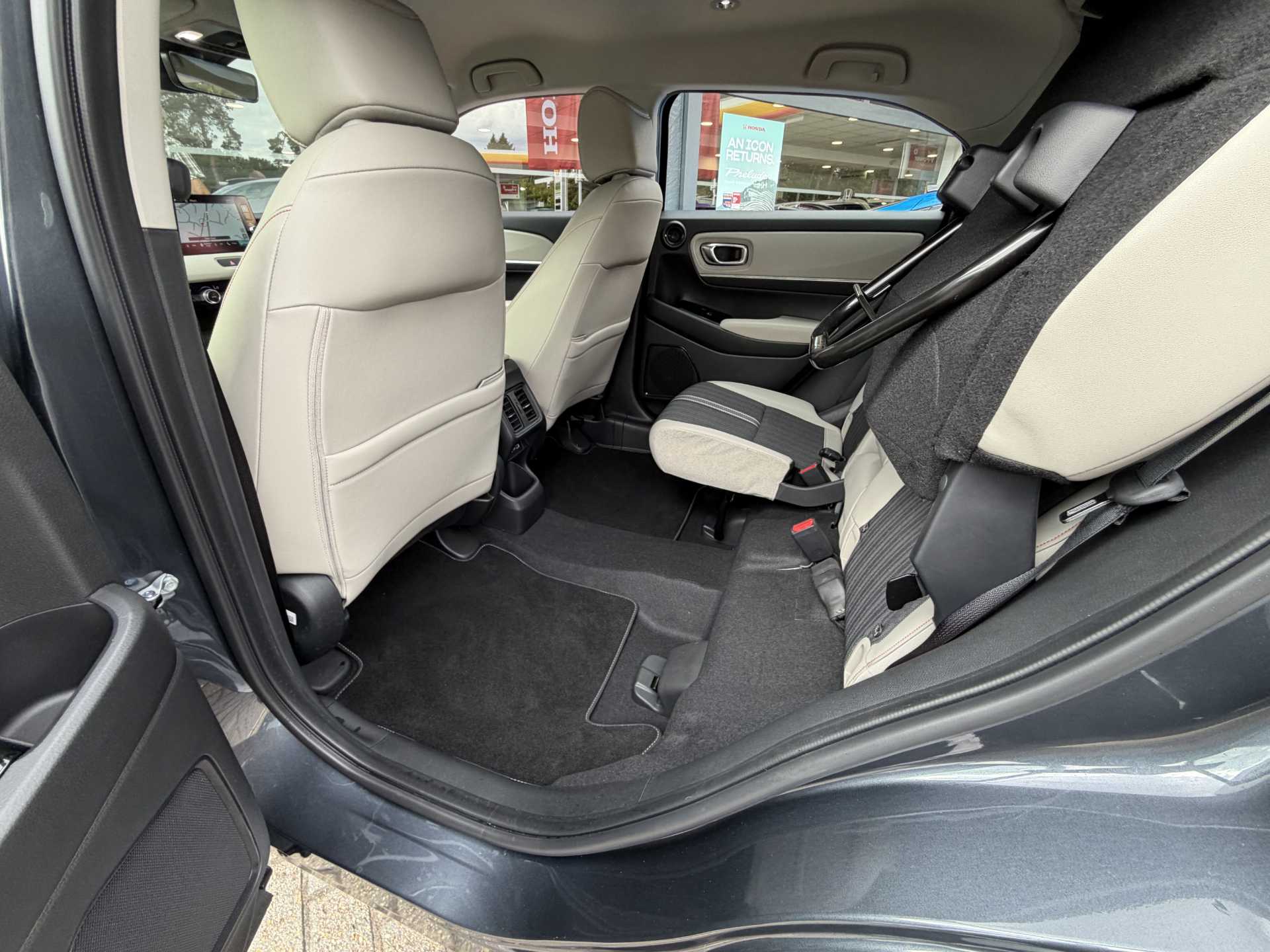 Honda HR-V 1.5 eHEV Advance Style 5dr CVT — image 18