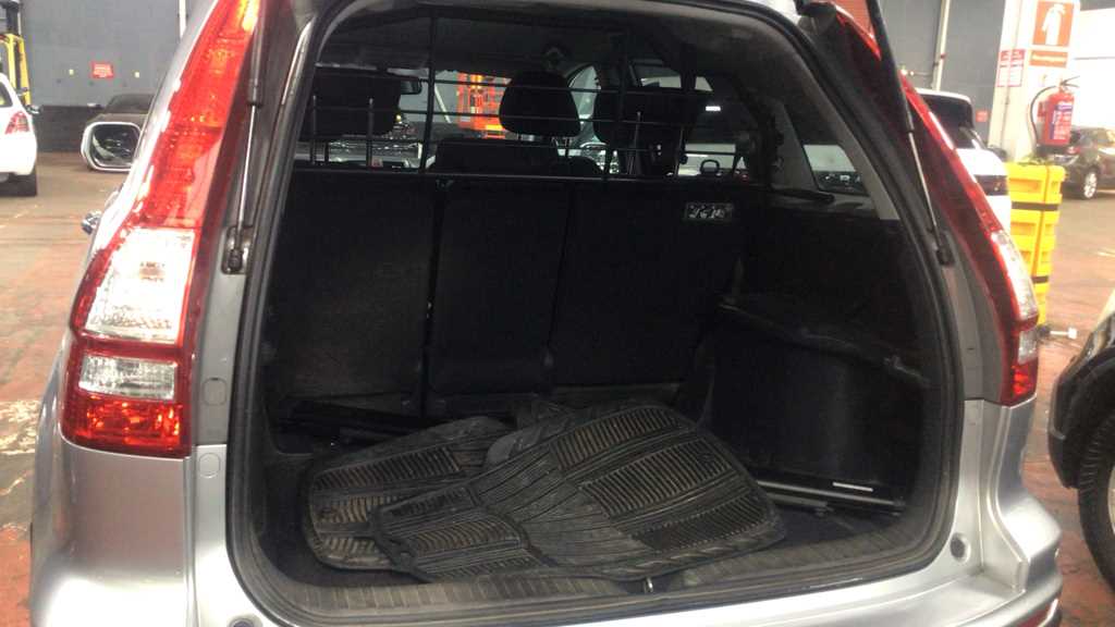 Honda CR-V 2.0 i-VTEC SE+ 5dr Auto - Image 10