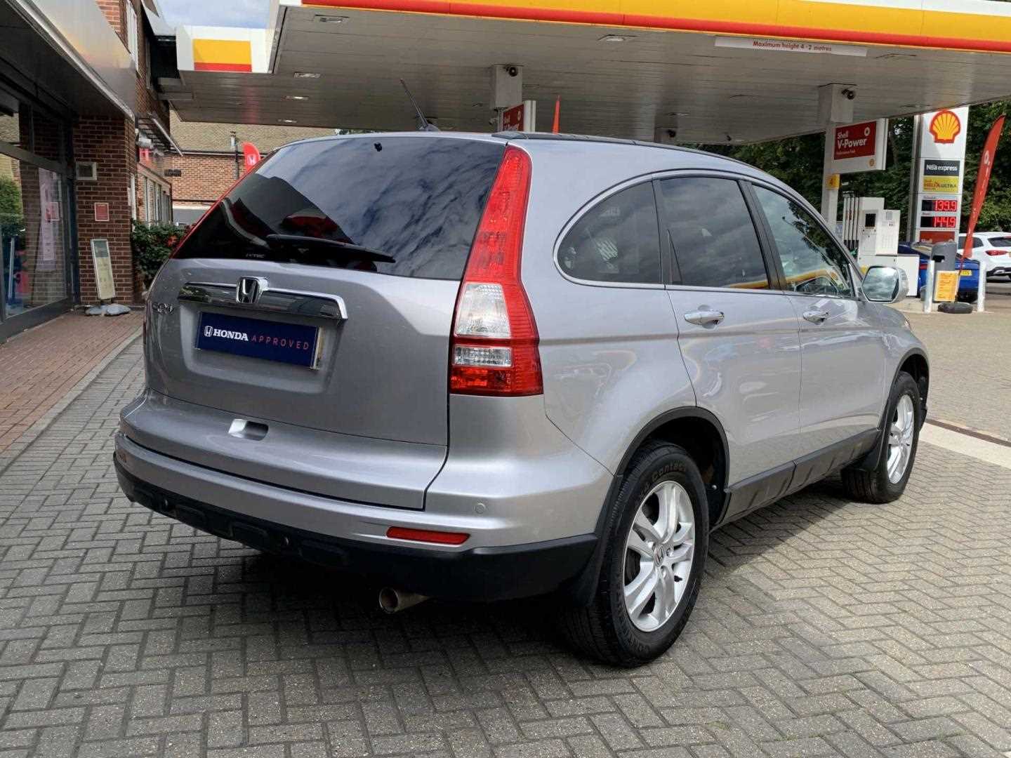 Honda CR-V 2.0 i-VTEC SE+ 5dr Auto - Image 12