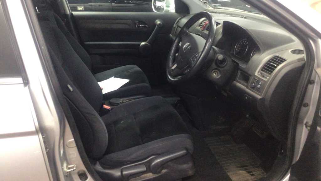 Honda CR-V 2.0 i-VTEC SE+ 5dr Auto - Image 2