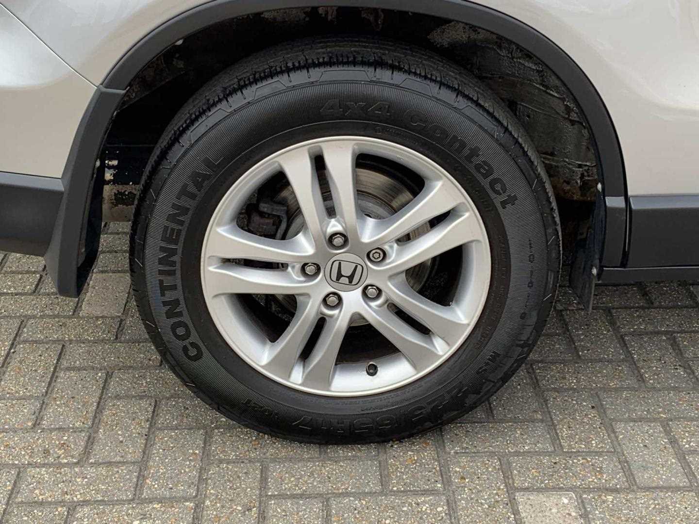 Honda CR-V 2.0 i-VTEC SE+ 5dr Auto - Image 9