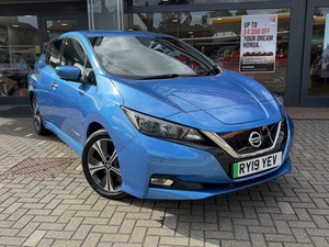 Nissan LEAF 110kW N-Connecta 40kWh 5dr Auto