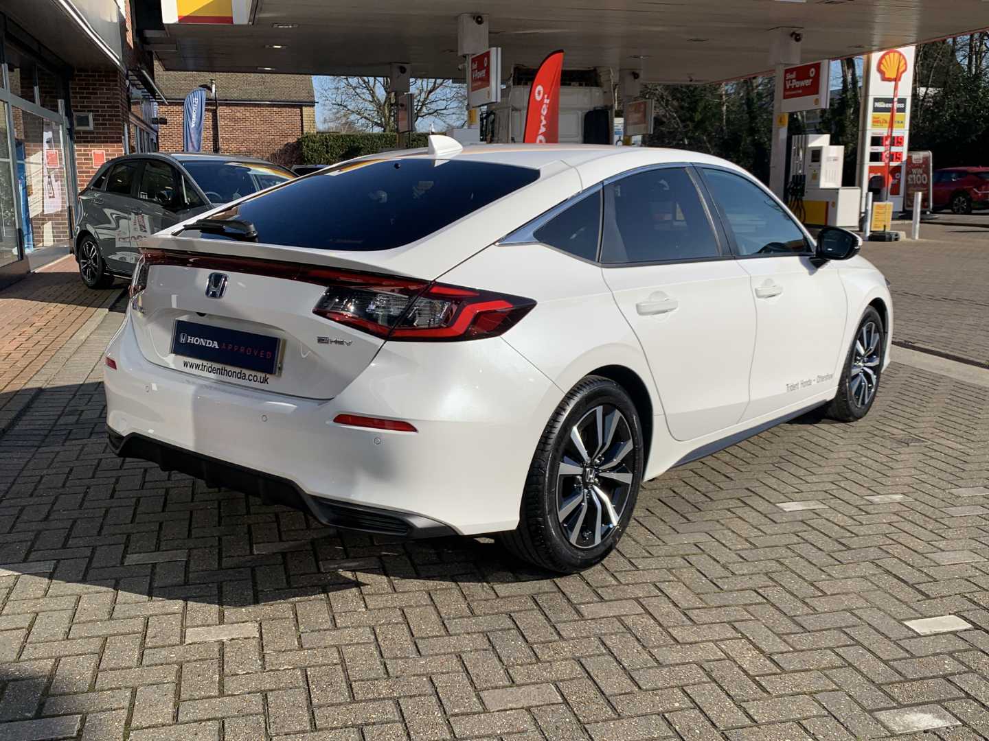 Honda Civic 2.0 eHEV Elegance 5dr CVT - Image 12