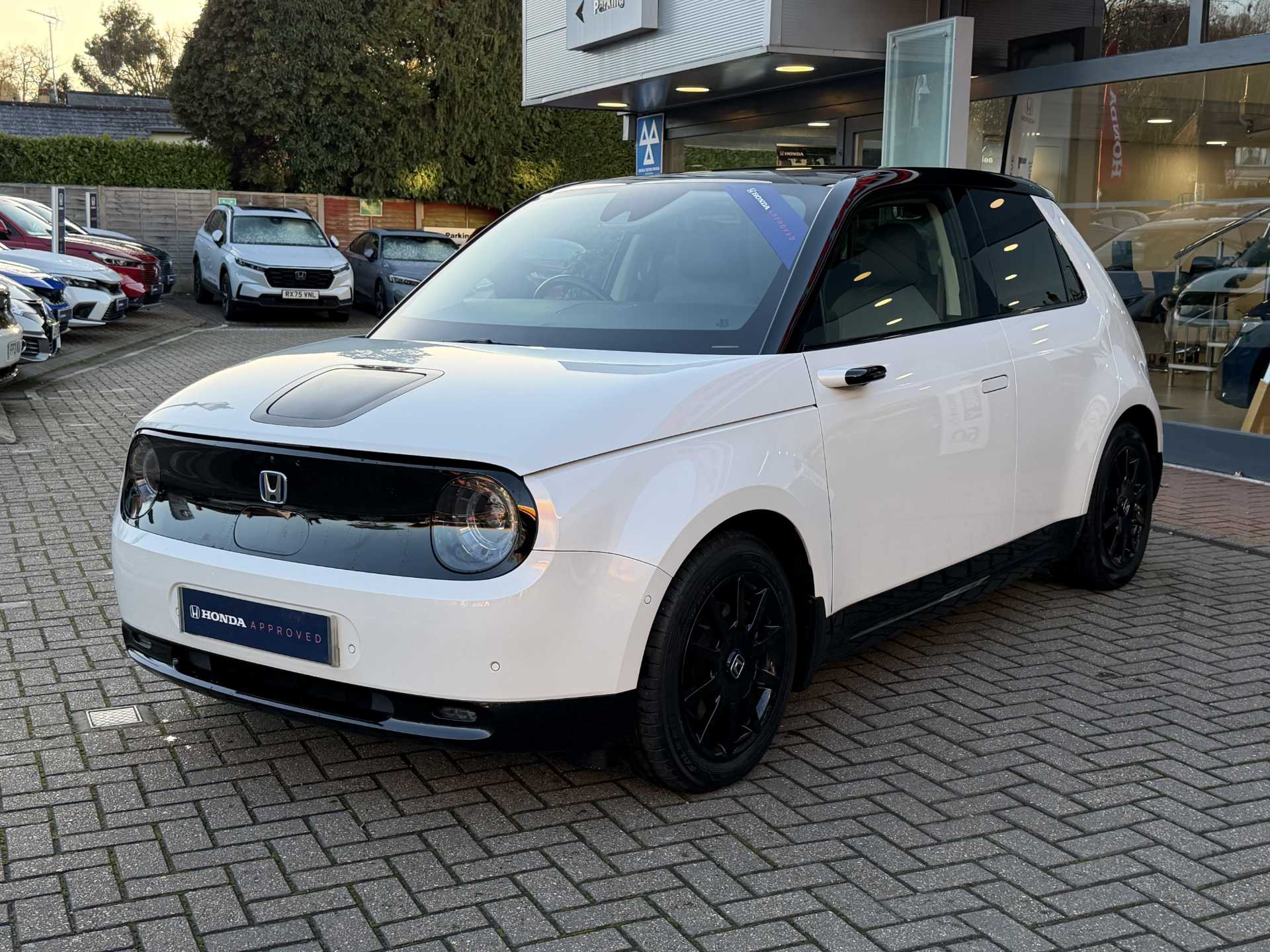 Honda e 113kW Advance 36kWh 5dr Auto - Image 10