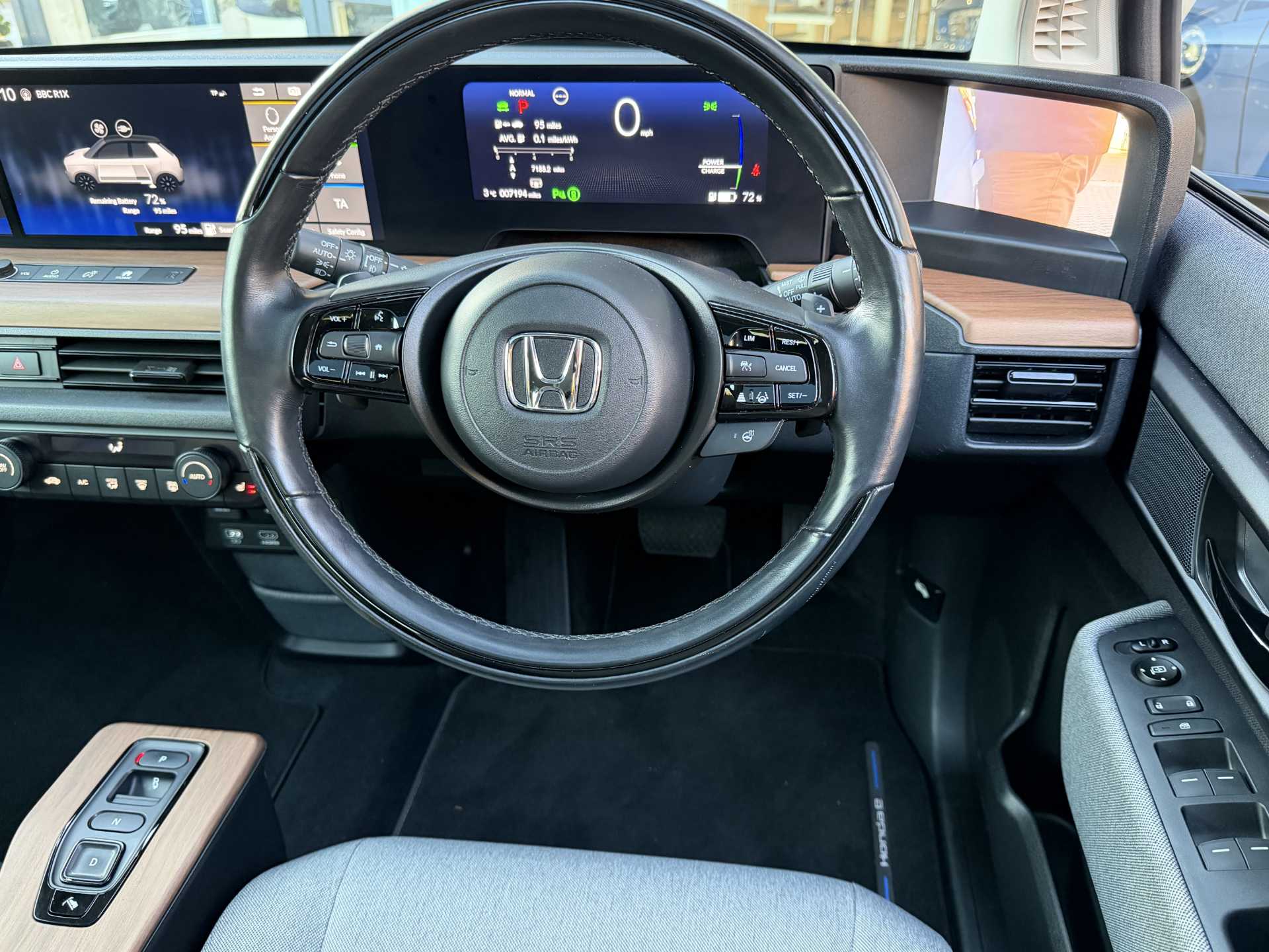 Honda e 113kW Advance 36kWh 5dr Auto - Image 16