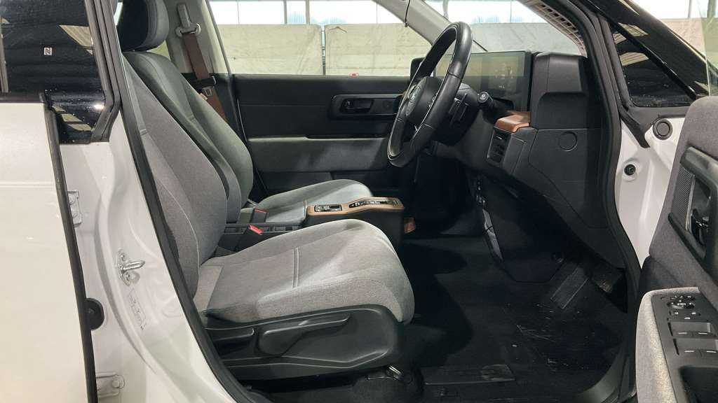 Honda e 113kW Advance 36kWh 5dr Auto - Image 2