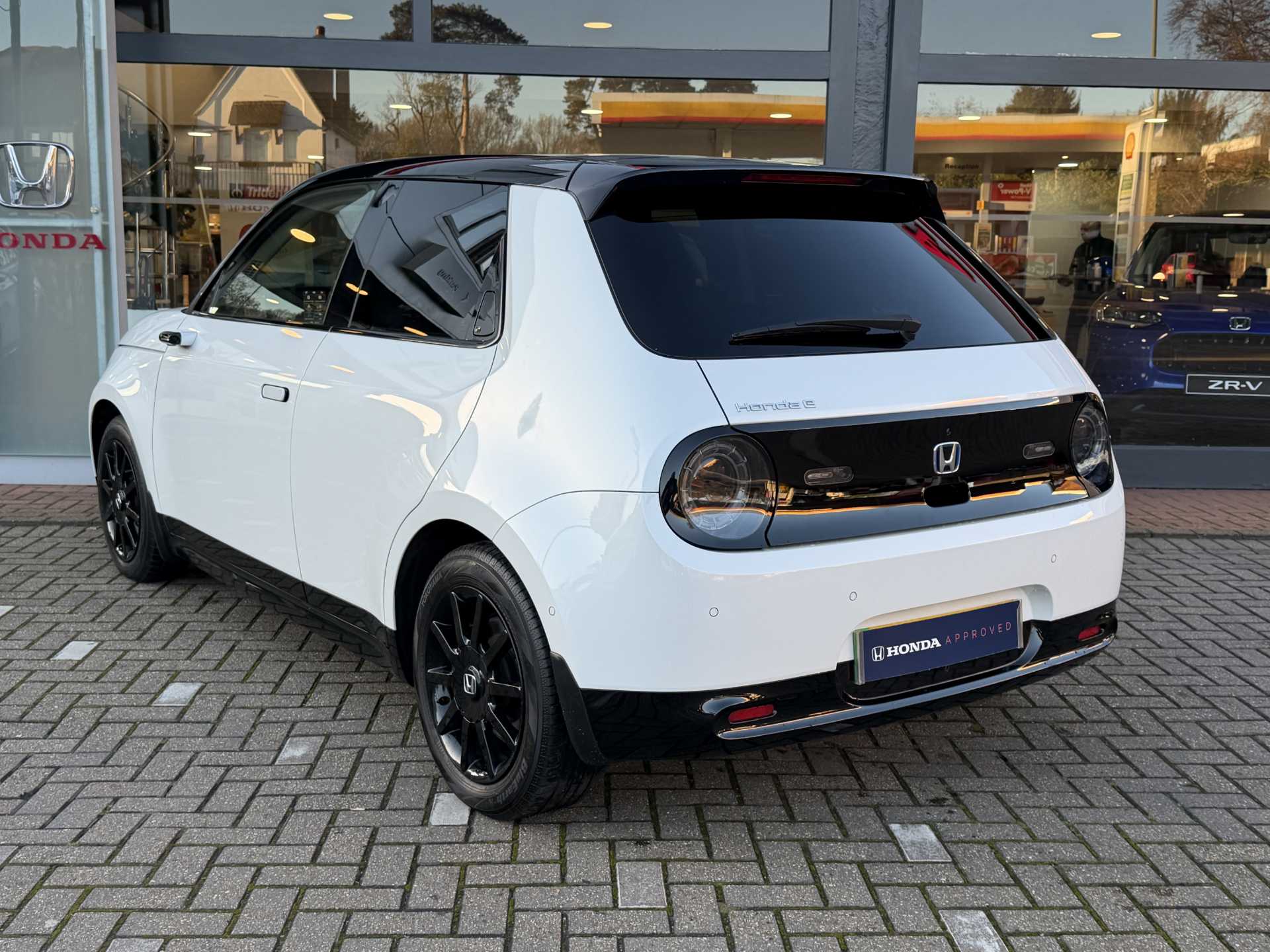 Honda e 113kW Advance 36kWh 5dr Auto - Image 3