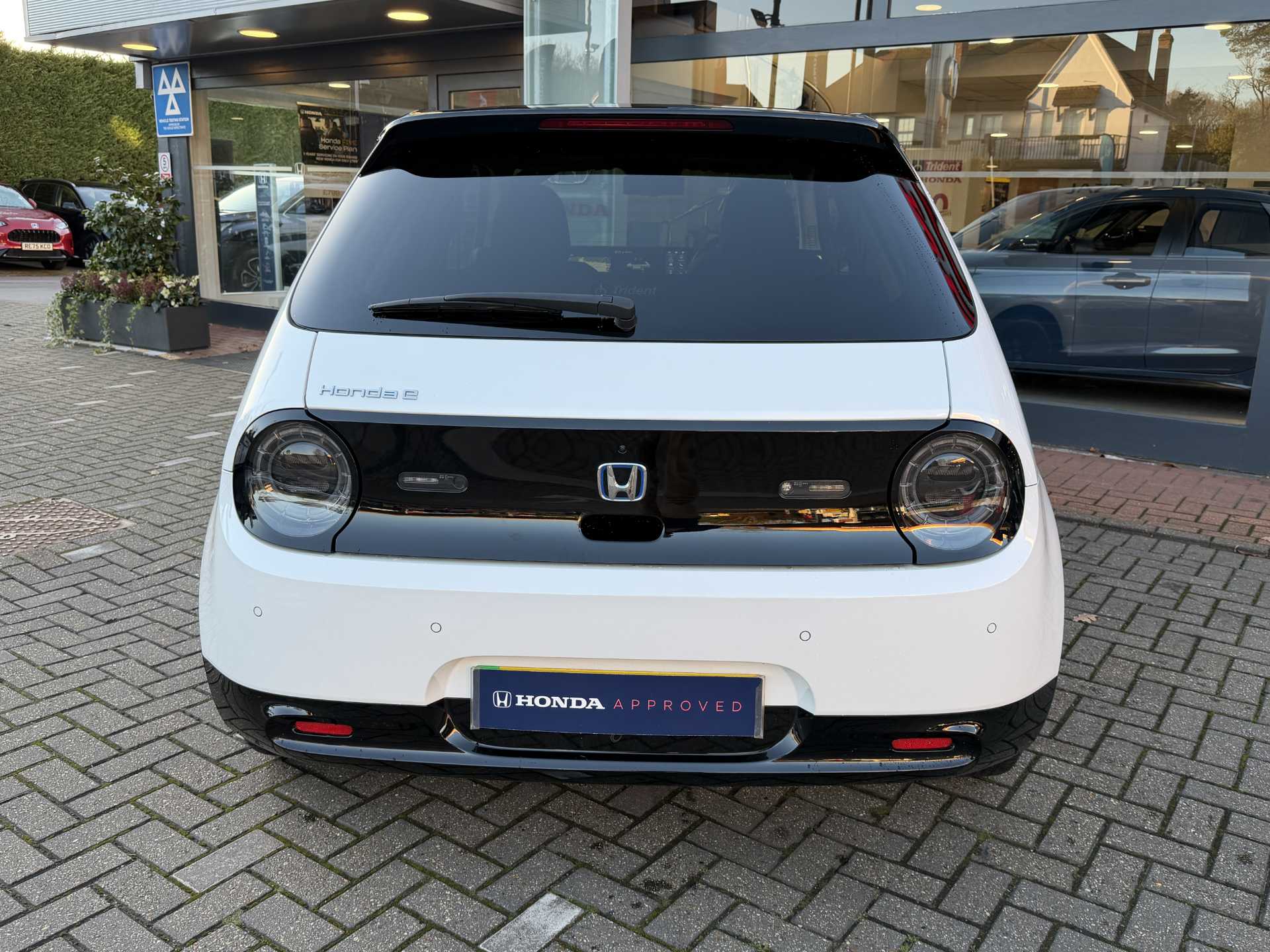 Honda e 113kW Advance 36kWh 5dr Auto - Image 7