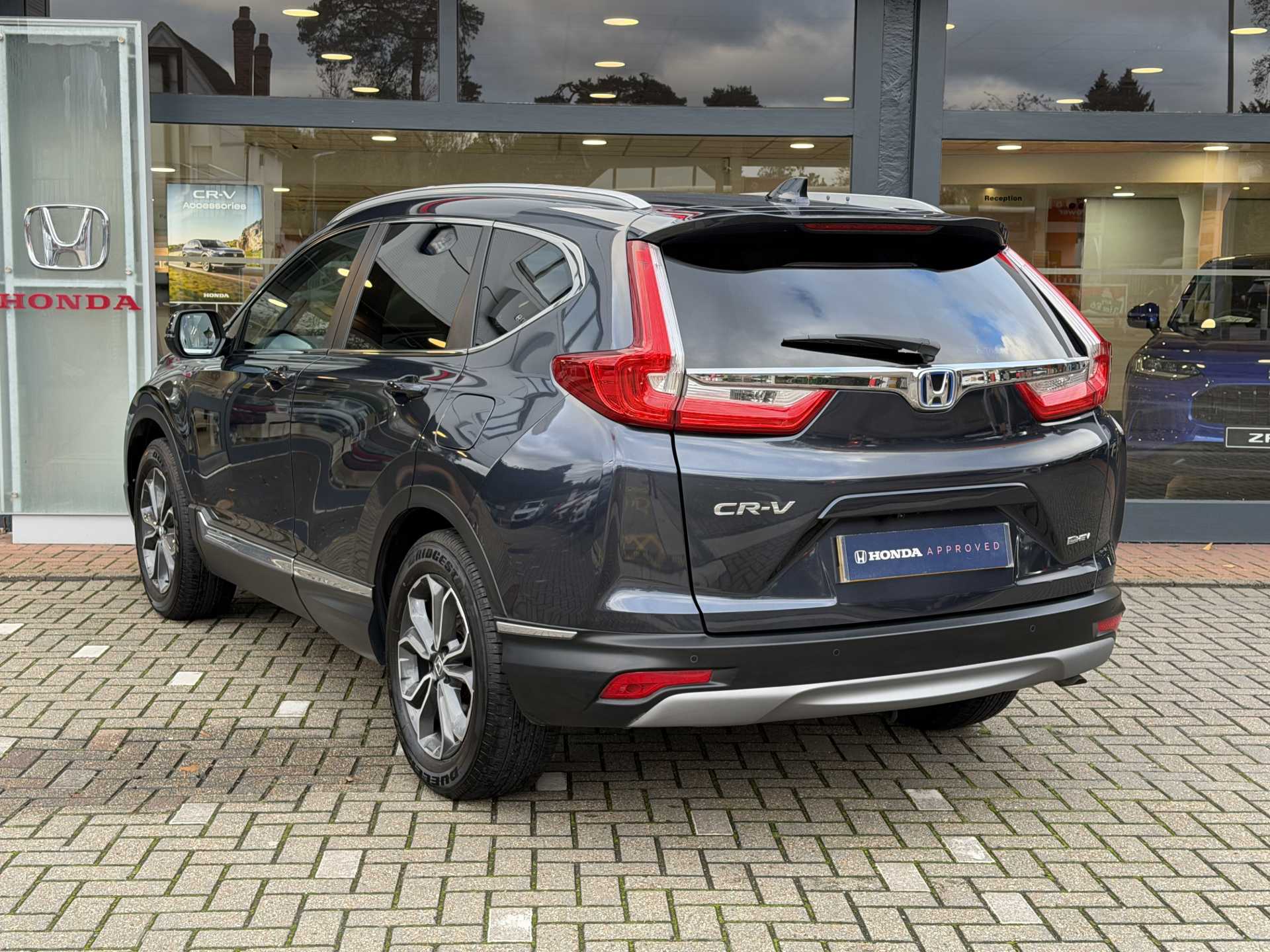 Honda CR-V 2.0 i-MMD Hybrid SR  2WD 5dr eCVT - Image 3