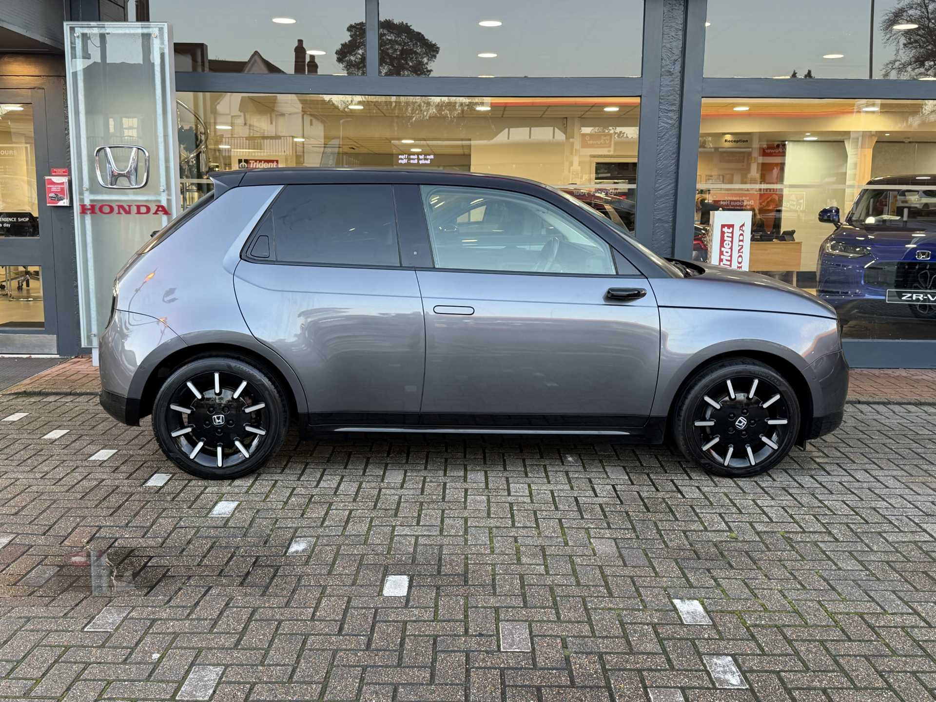 Honda e 113kW Advance 36kWh 5dr Auto - Image 5