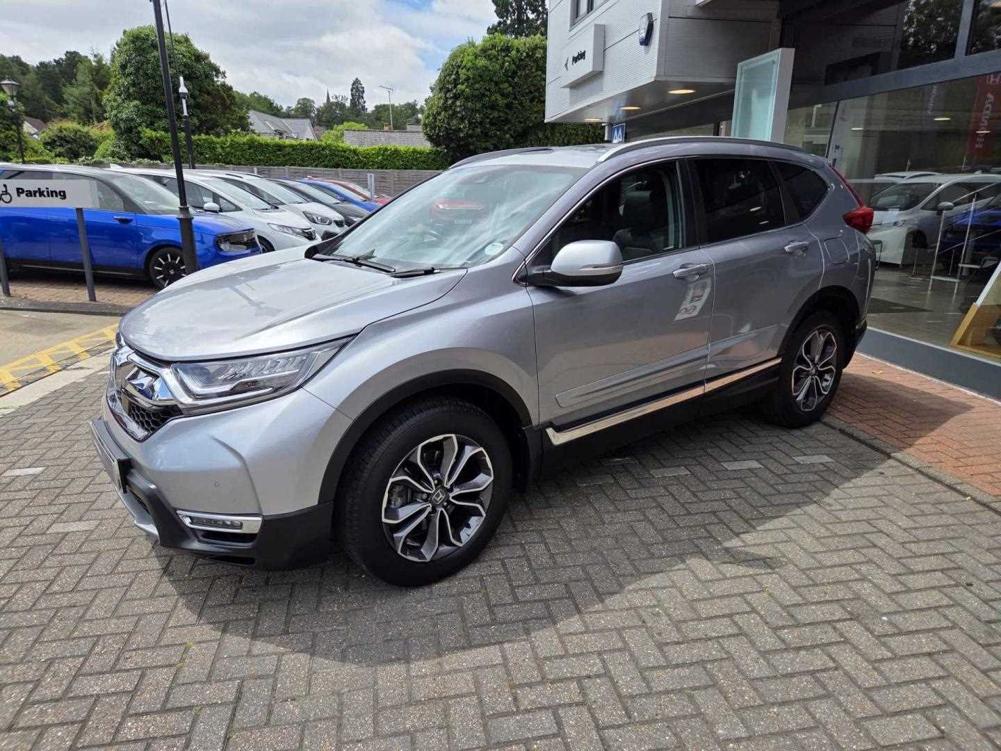Honda CR-V 2.0 i-MMD Hybrid EX 5dr eCVT - Image 10
