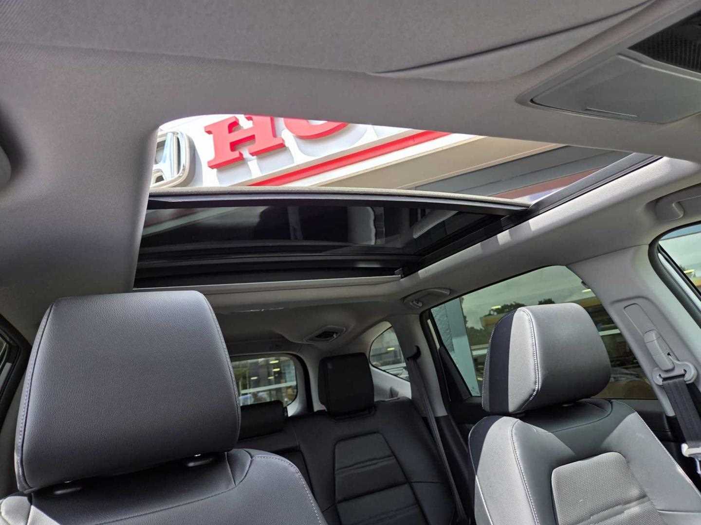 Honda CR-V 2.0 i-MMD Hybrid EX 5dr eCVT - Image 18