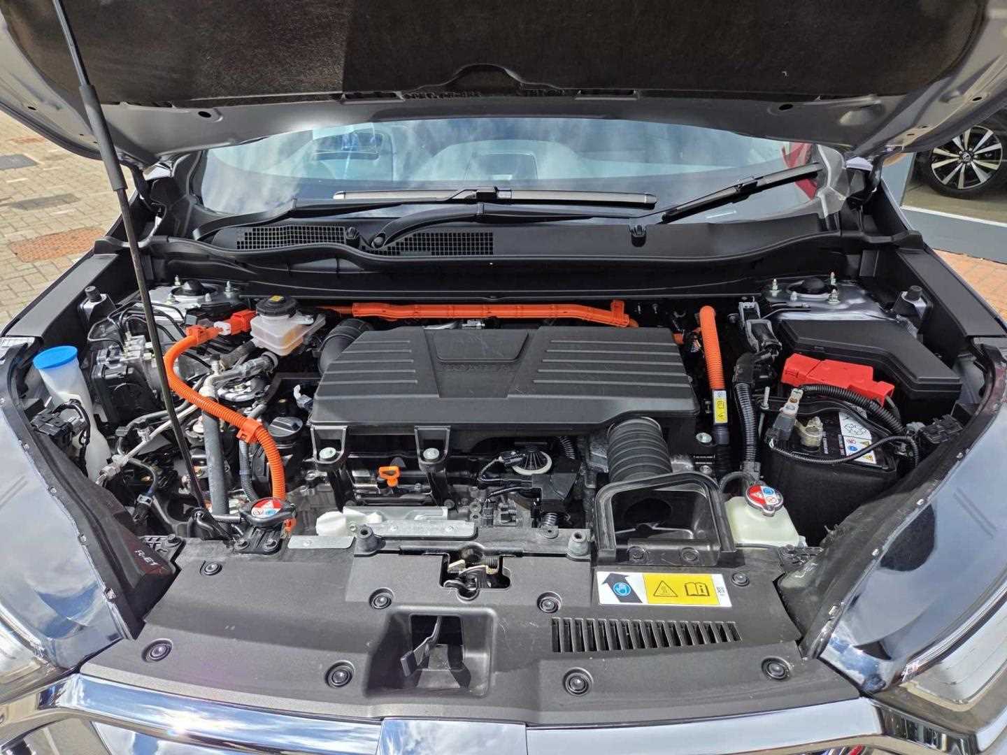 Honda CR-V 2.0 i-MMD Hybrid EX 5dr eCVT - Image 20