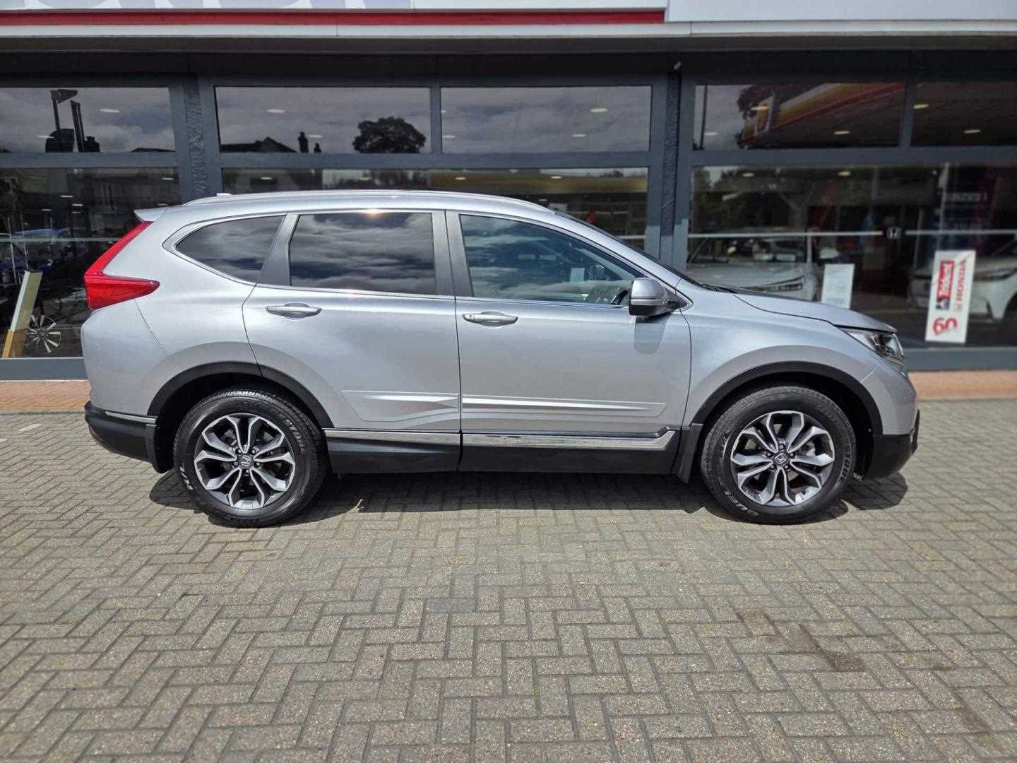 Honda CR-V 2.0 i-MMD Hybrid EX 5dr eCVT - Image 5
