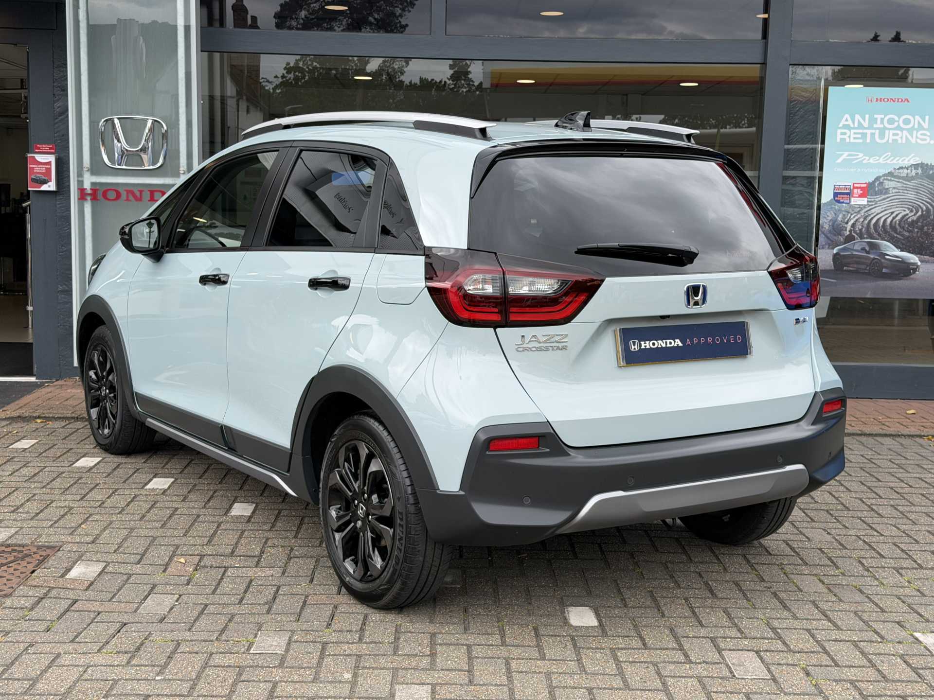 Honda Jazz 1.5 i-MMD Hybrid Crosstar Advance 5dr eCVT - Image 3