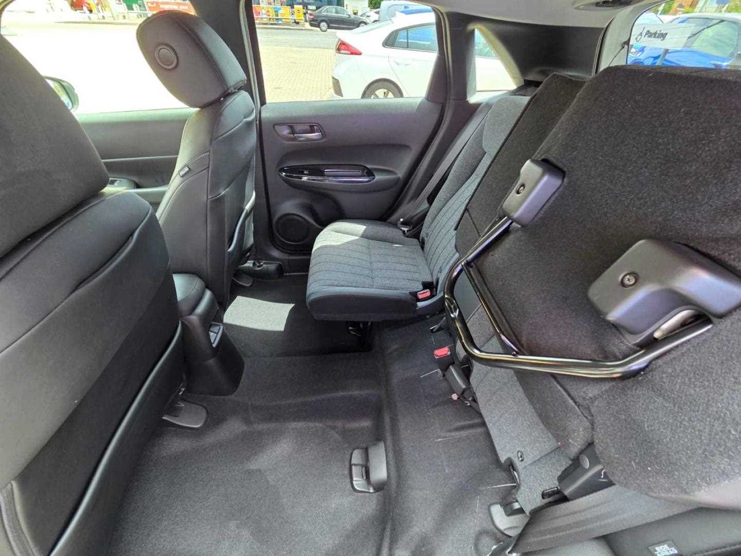 Honda JAZZ 1.5 i-MMD Hybrid EX 5dr eCVT - Image 19