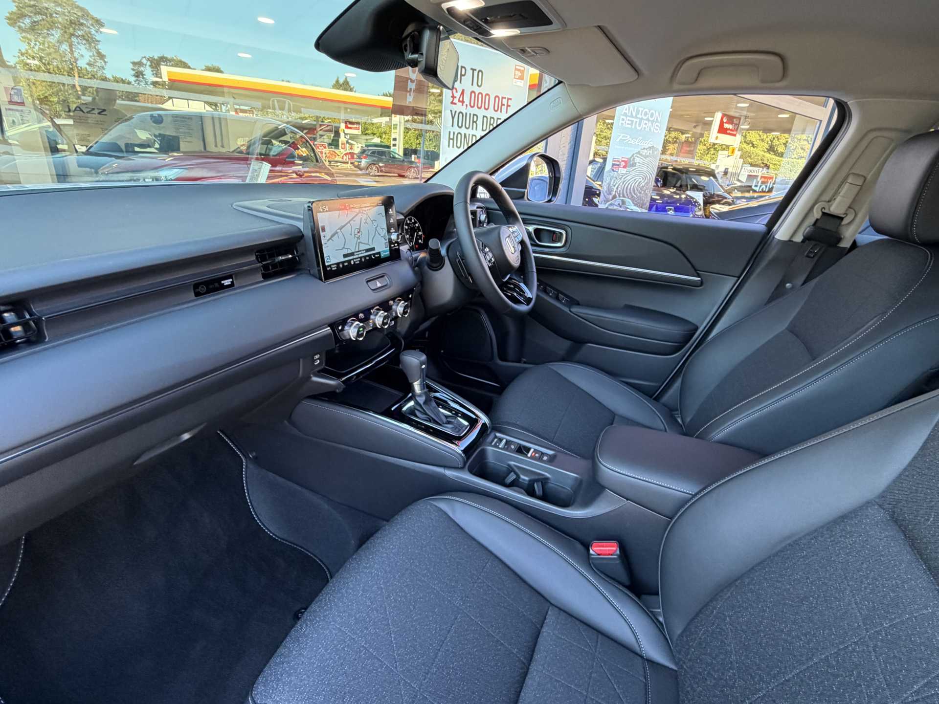 Honda HR-V 1.5 eHEV Advance 5dr CVT — image 2