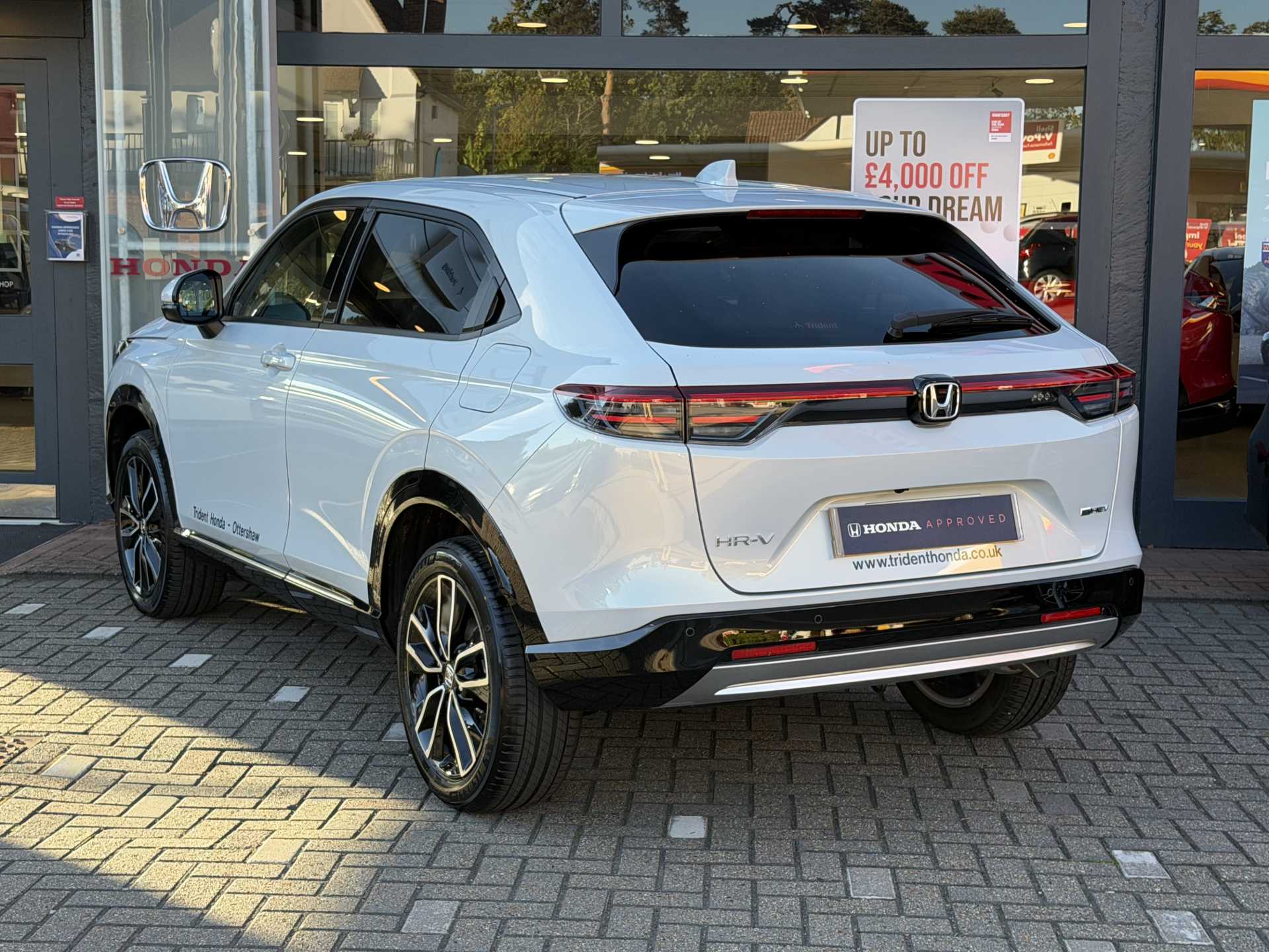 Honda HR-V 1.5 eHEV Advance 5dr CVT — image 3