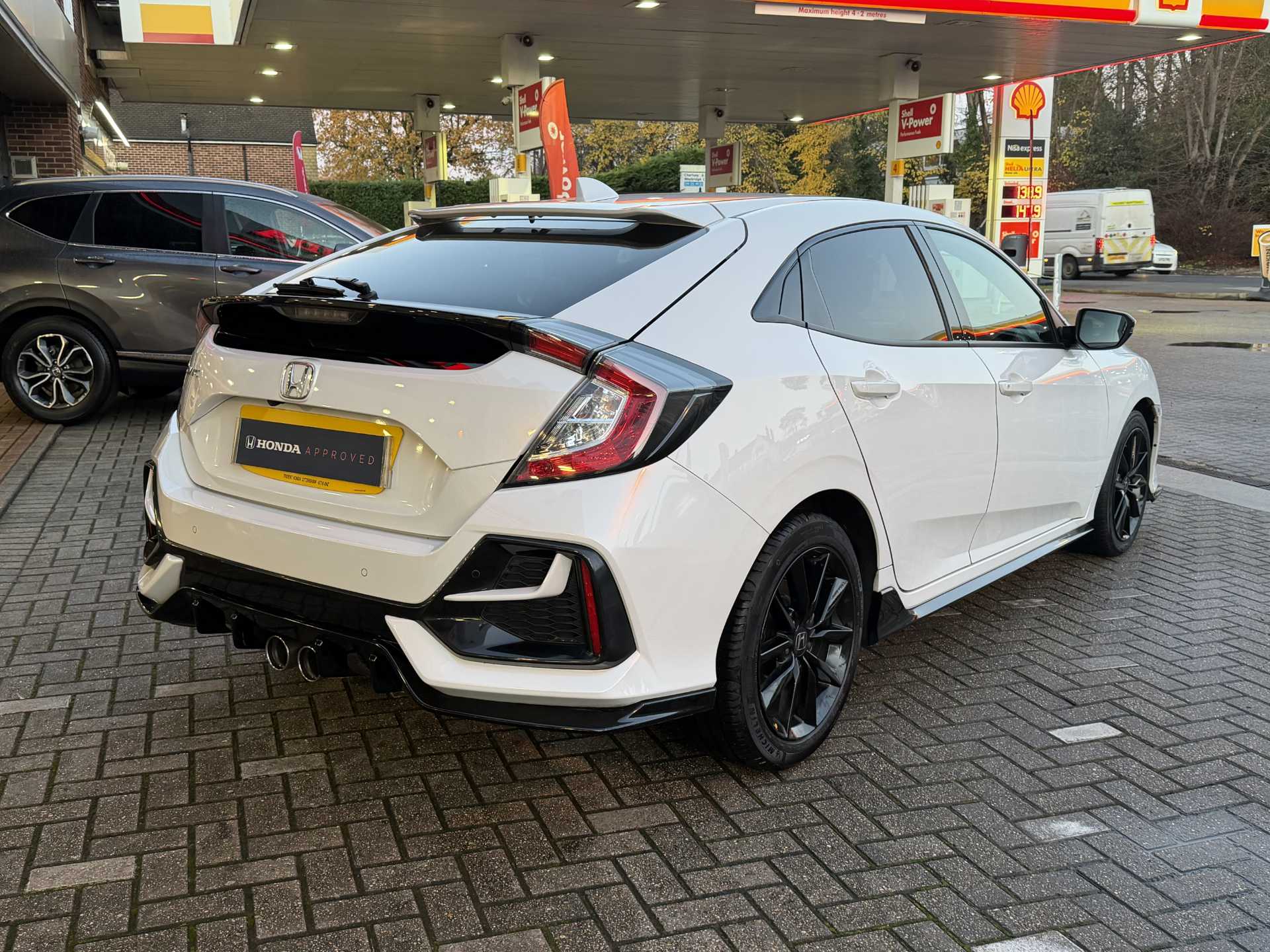 Honda Civic 1.5 VTEC Turbo Sport 5dr CVT - Image 12