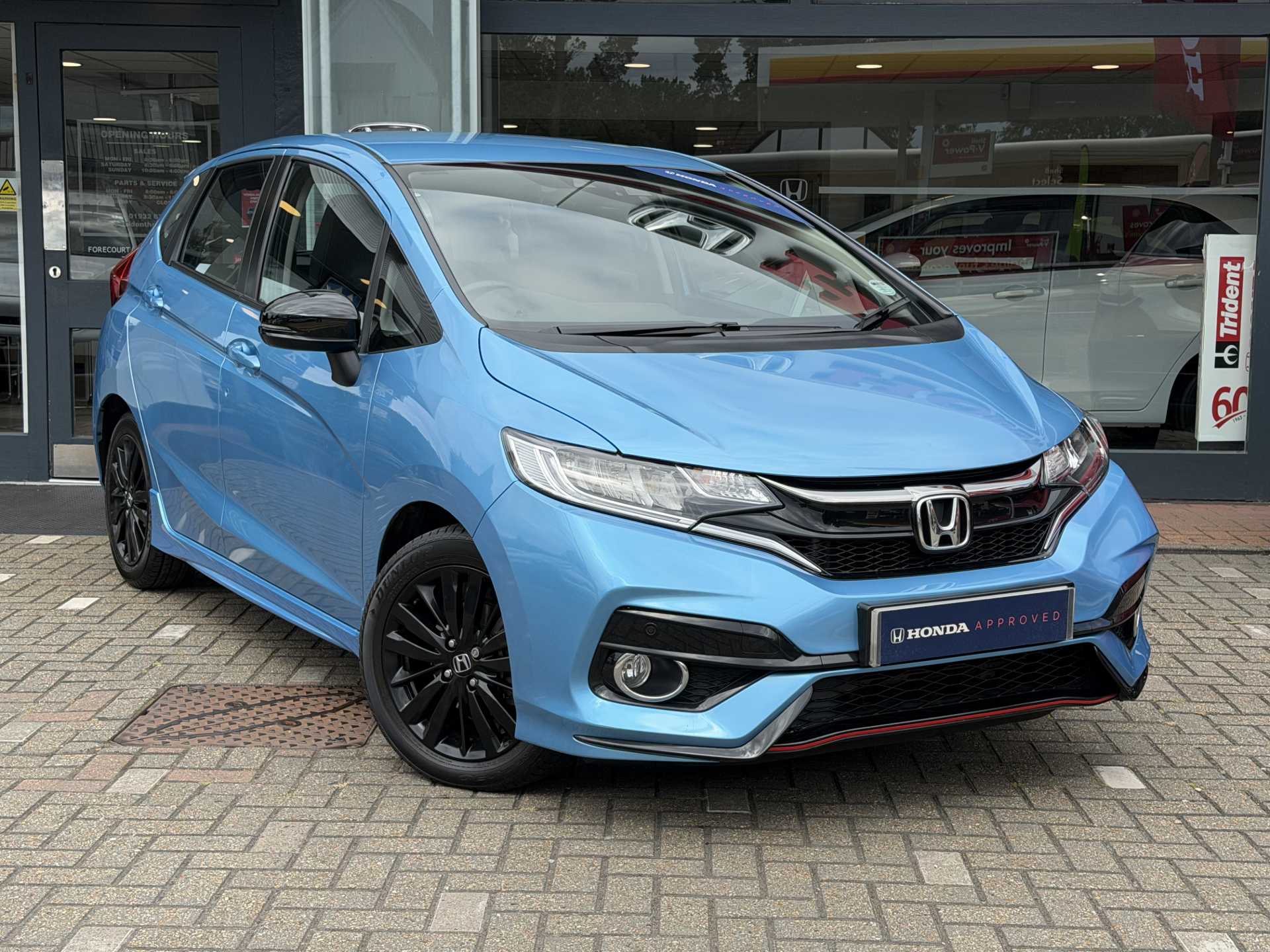 Honda Jazz 1.5 i-VTEC Sport Navi 5dr - Image 1