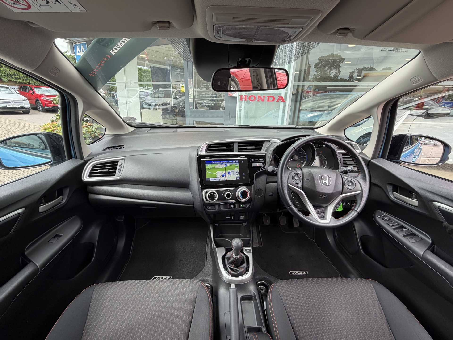 Honda Jazz 1.5 i-VTEC Sport Navi 5dr - Image 4