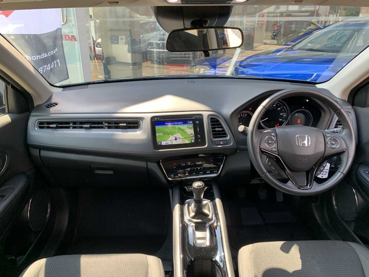 Honda HR-V 1.5 i-VTEC SE 5dr - Image 4