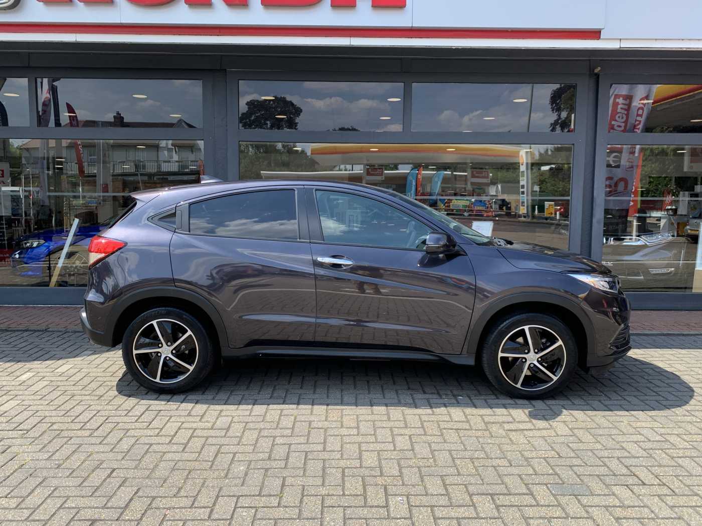 Honda HR-V 1.5 i-VTEC SE 5dr - Image 5