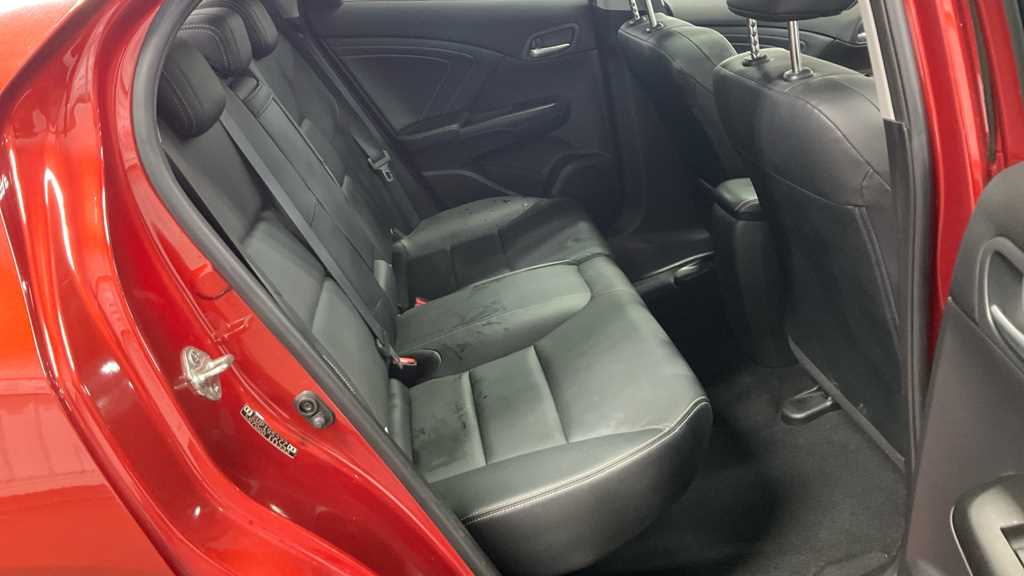 Honda CIVIC 1.8 i-VTEC SR 5dr Auto - Image 7