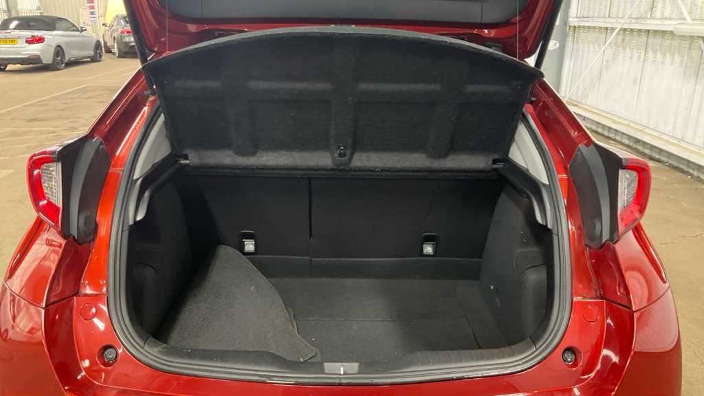 Honda CIVIC 1.8 i-VTEC SR 5dr Auto - Image 8