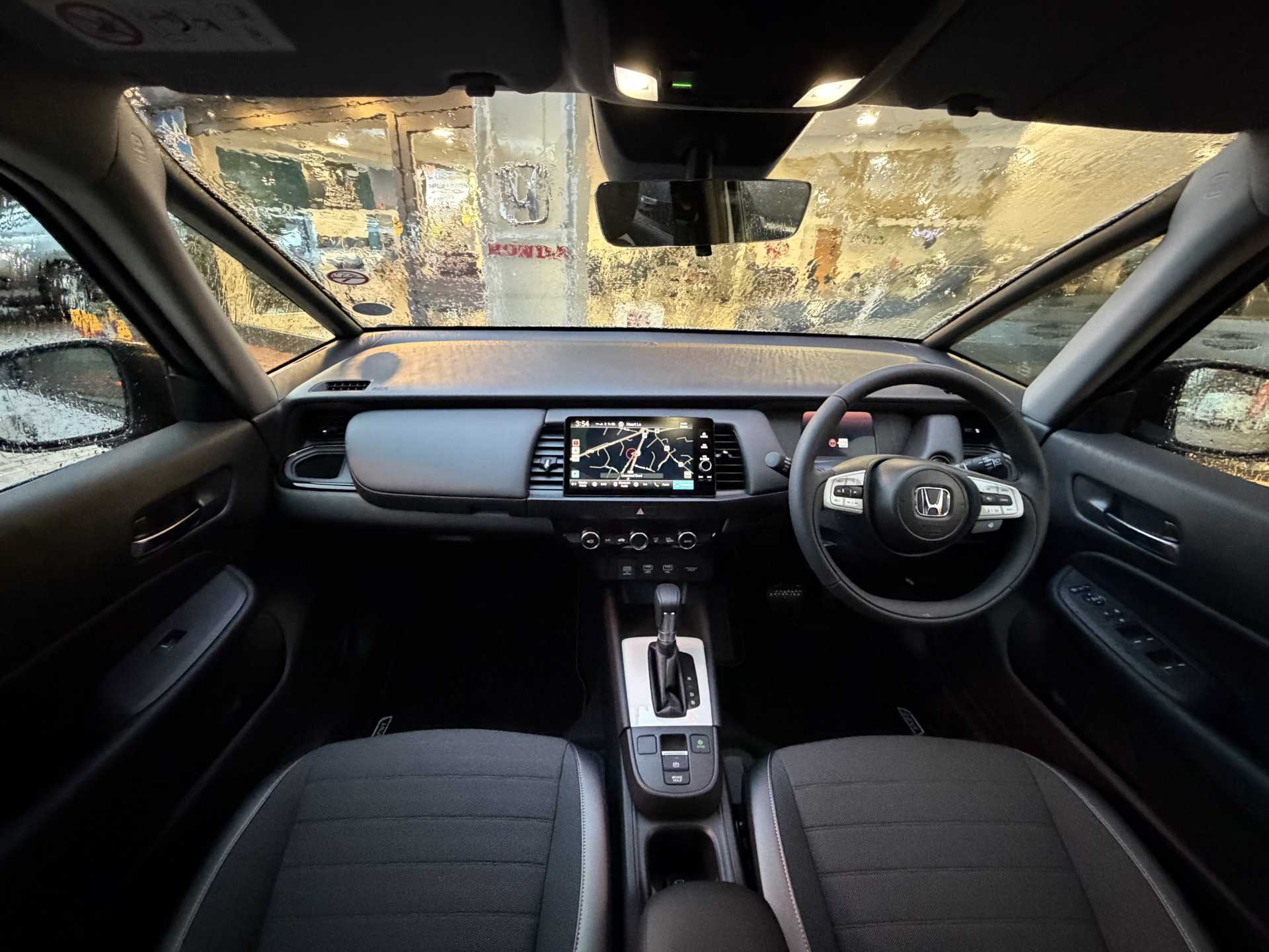 Honda Jazz 1.5 i-MMD Hybrid Crosstar Advance 5dr eCVT - Image 4