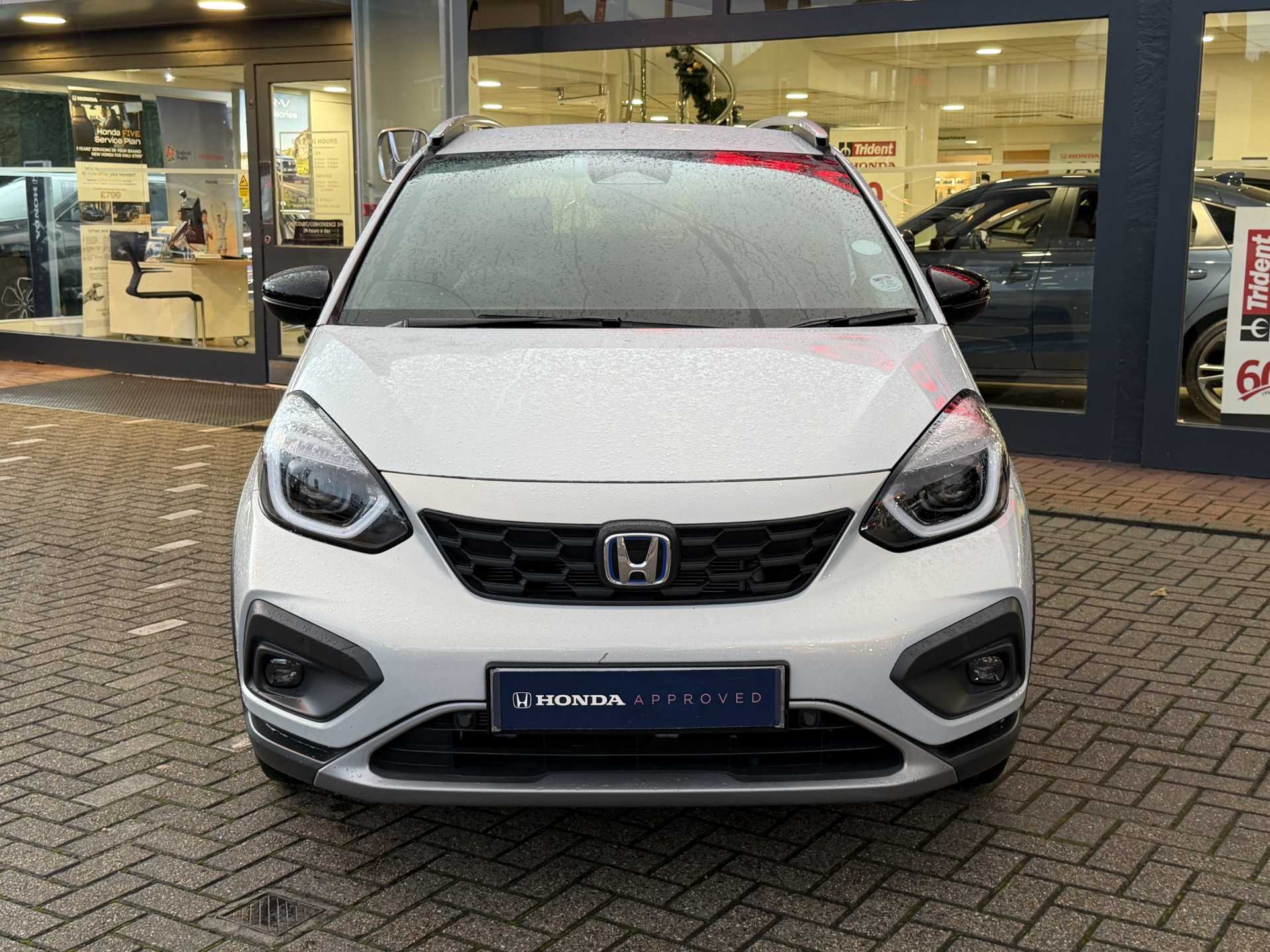 Honda Jazz 1.5 i-MMD Hybrid Crosstar Advance 5dr eCVT - Image 6