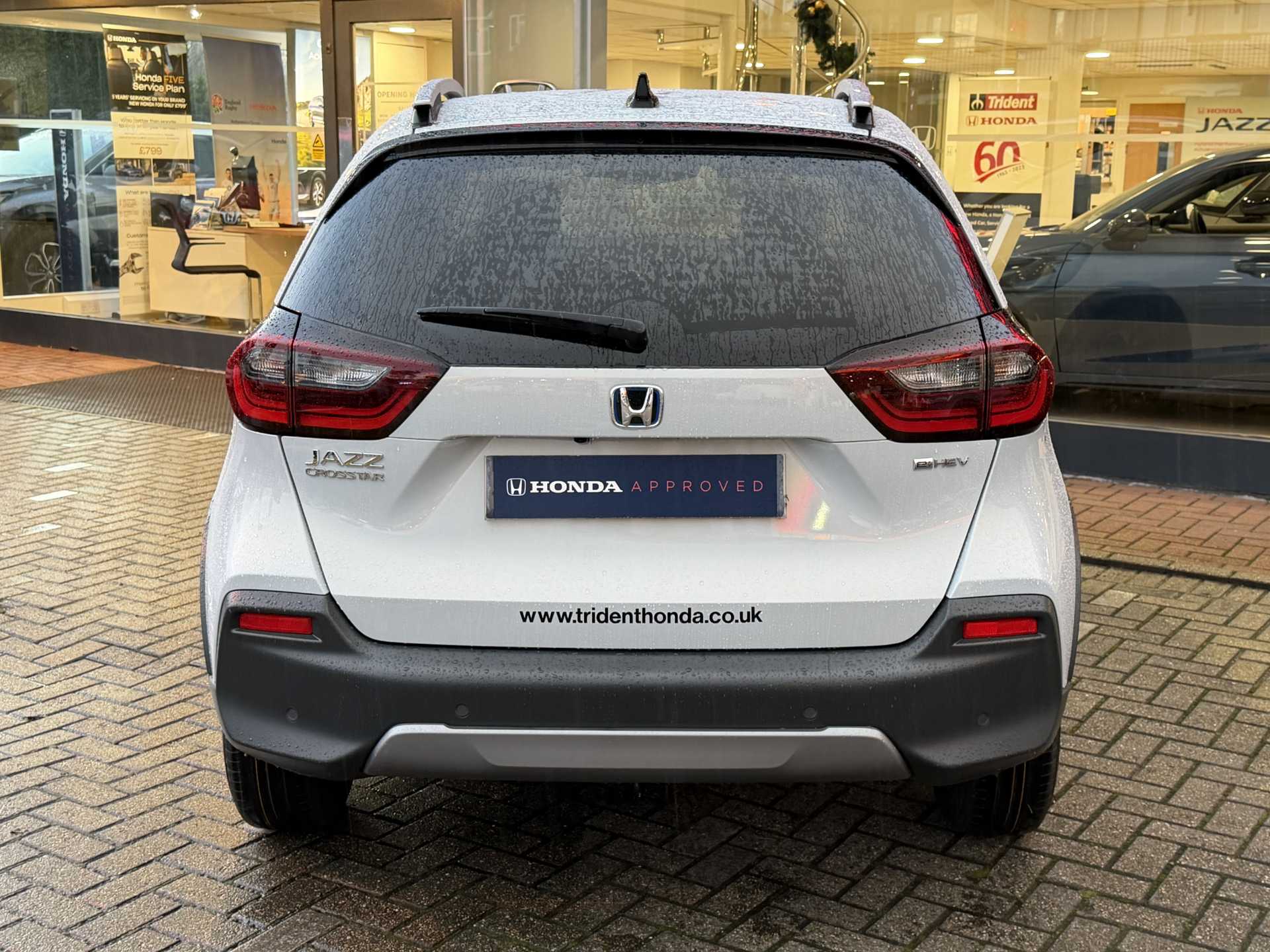 Honda Jazz 1.5 i-MMD Hybrid Crosstar Advance 5dr eCVT - Image 7