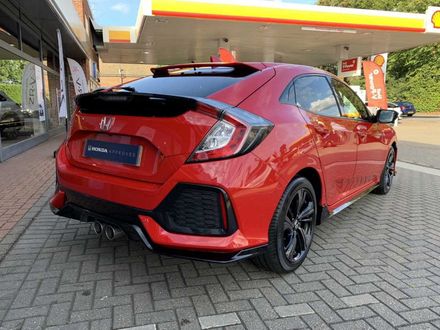 Honda Civic 1.5 VTEC Turbo Sport Plus 5dr — image 12