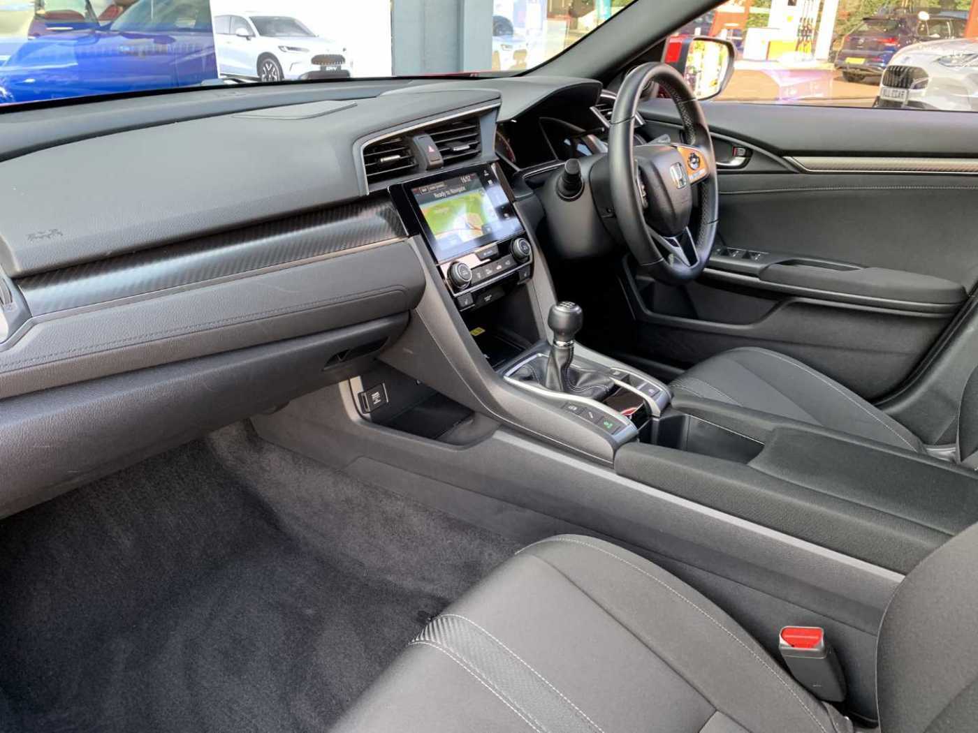 Honda Civic 1.5 VTEC Turbo Sport Plus 5dr — image 2