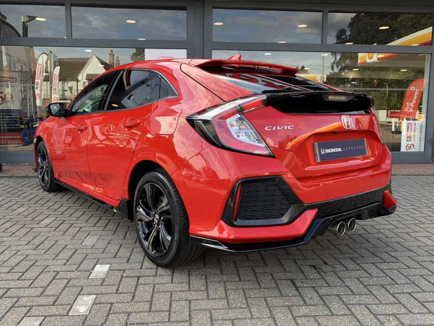 Honda Civic 1.5 VTEC Turbo Sport Plus 5dr — image 3