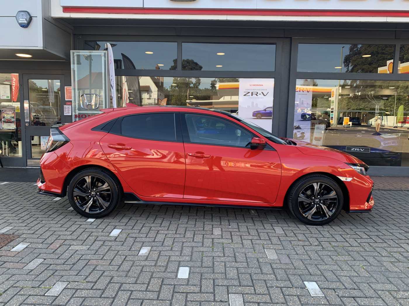 Honda Civic 1.5 VTEC Turbo Sport Plus 5dr — image 5